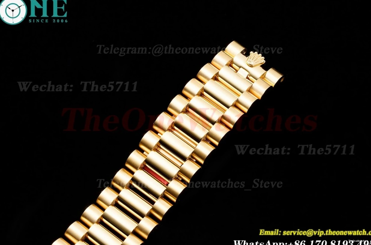 Textured DayDate Dial YG EWF YG 40mm A2836 Silver 0327